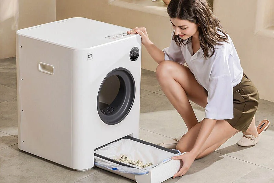 rotating cat litter box